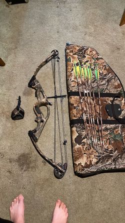 Hoyt MMT compound bow 60#to 70#