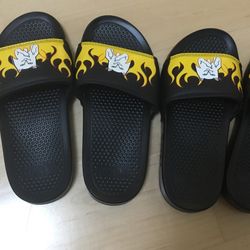 Ripndip Middle Finger Cat Slides 