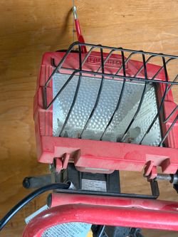 Utilitech halogen portable work light,