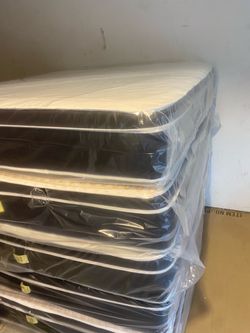 Queen PillowtopMattress and box spring new in plastic free delivery in Atlanta