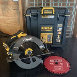 DeWALT 60V Circular Saw