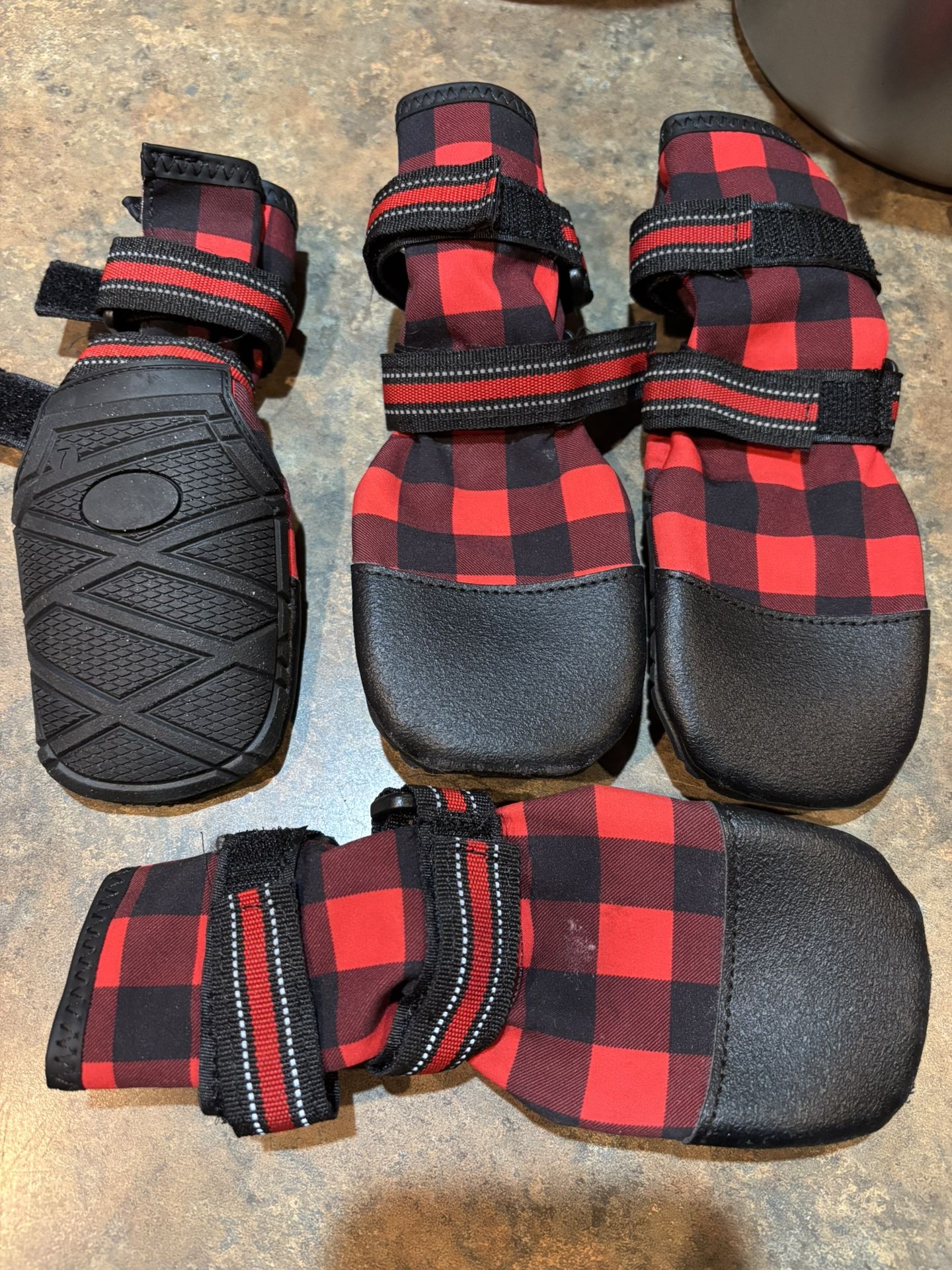 Dog boots. Booties for medium to large breed dogs.