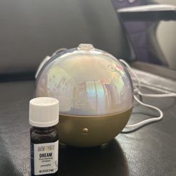 ESSENTIAL OIL HUMIDIFIER 