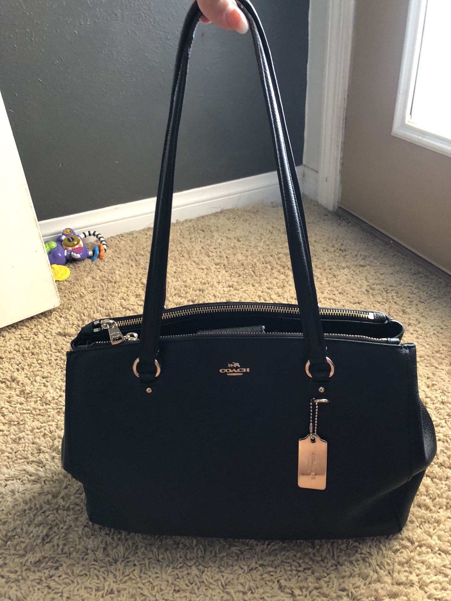 AUTHENTIC Coach Carryall bag