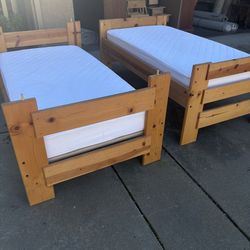 Solid Wood Two Twin Beds or Bunk Beds with Mattresses