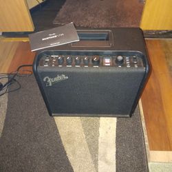 Fender Mustang Instrument Amplifier 