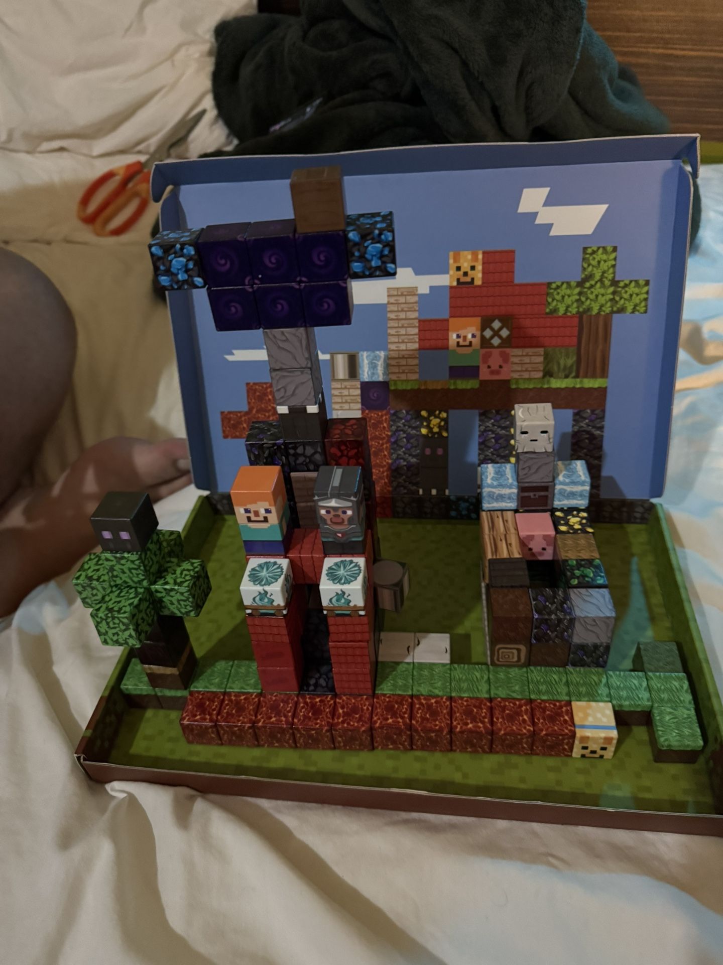 Minecraft Magnetic Travel Puzzle - Like New