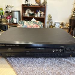 Marantz CD-63SE Compact Disc Player