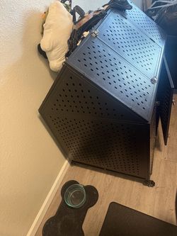 XL DOG KENNEL