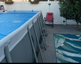 18x9 ft pool