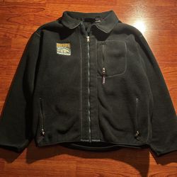 Patagonia Vintage Oregon Ales Zip Up