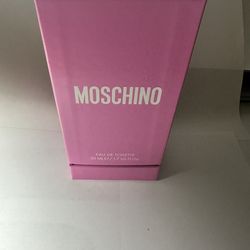 Moschino Fresh Pink Couture Spray