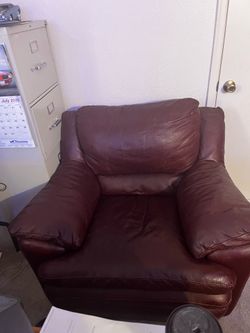Leather Layzy. Boy recliner