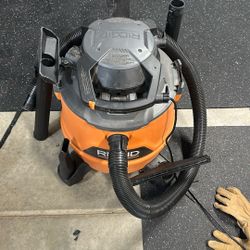 Wet/Dry Vacuum/Blower combo 