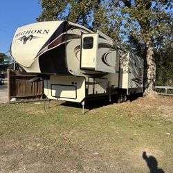 2018 Bighorn 3500