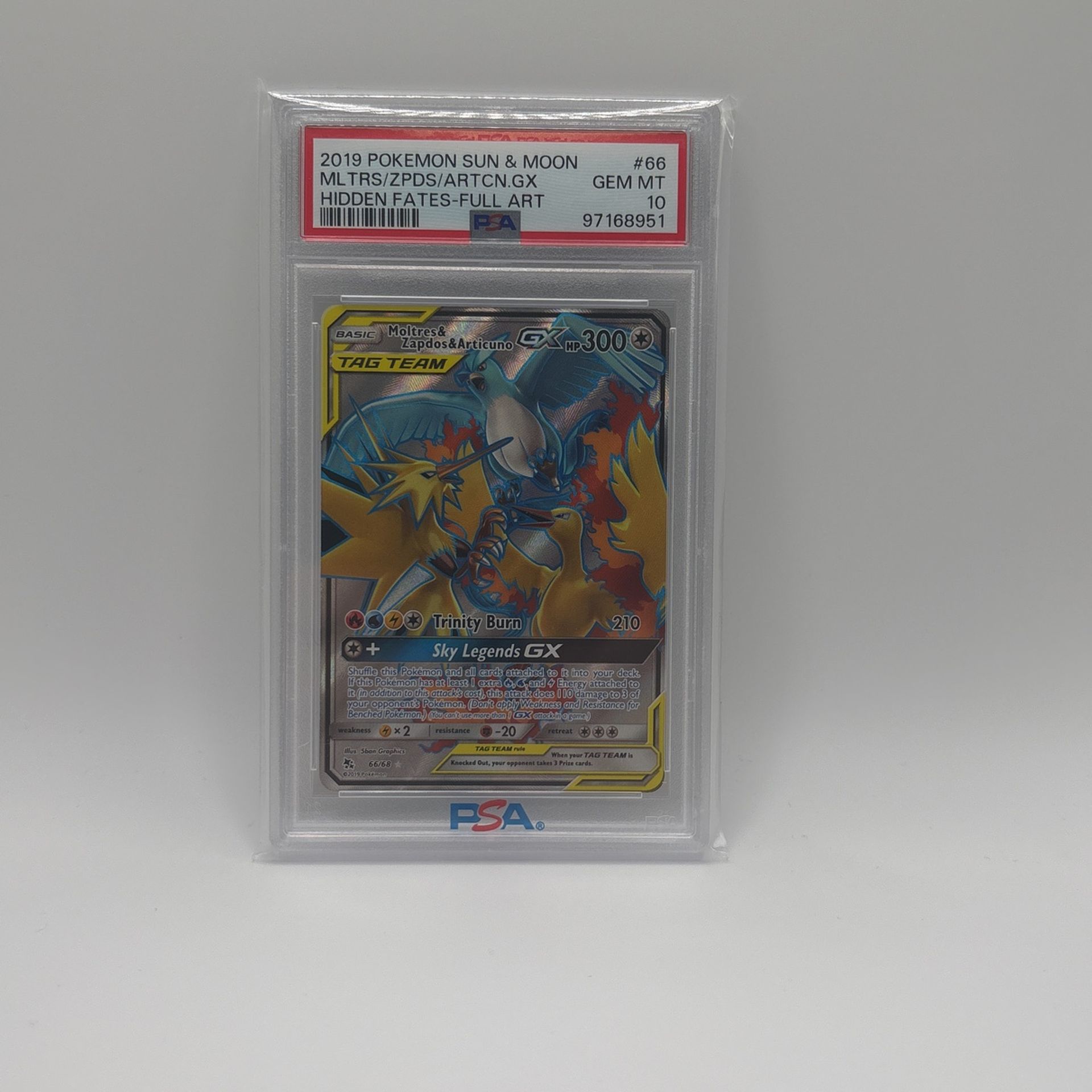 Pokemon PSA 10 Tag Team Moltres/ Zapdos/ Articuno