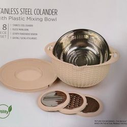 Colander with Mixing Bowl Set
