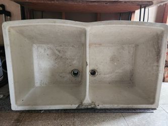 Free - All ceramic Laundry sink