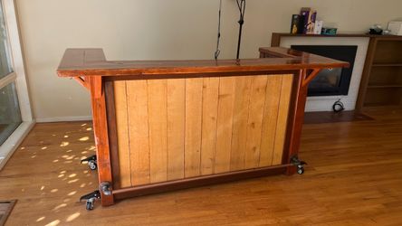 Custom Bar