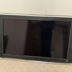 40” Sony TV, No Remote.