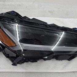 Lamborghini Urus Right Passenger Headlight Head Light 4ML941036E LED DAMAGED 