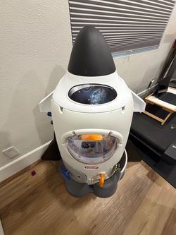 Little Tikes Adventure Rocket Playset for Young Astronauts