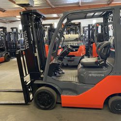 2020 Toyota 8FGCU25 Forklift 