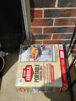 Expert Grill Portable Charcoal Grill Black 14.5 inch 8 Burger Capacity NEW
