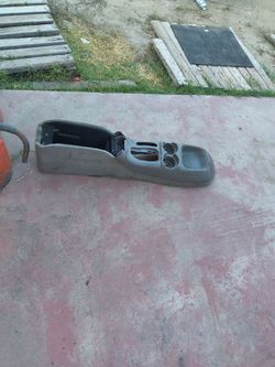 Center console for a 2002 Chevrolet Blazer