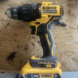 20v DEWALT DRILL