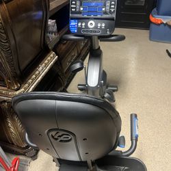 Life Fitness Machine Go Bike 