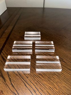 Acrylic table card holders