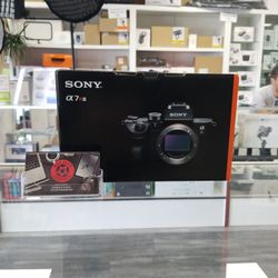 Sony A7RIII Body Only 
