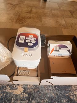 New PHILIPS Baristina Espresso Machine, Grinds, Tamps & Brews, Natural White