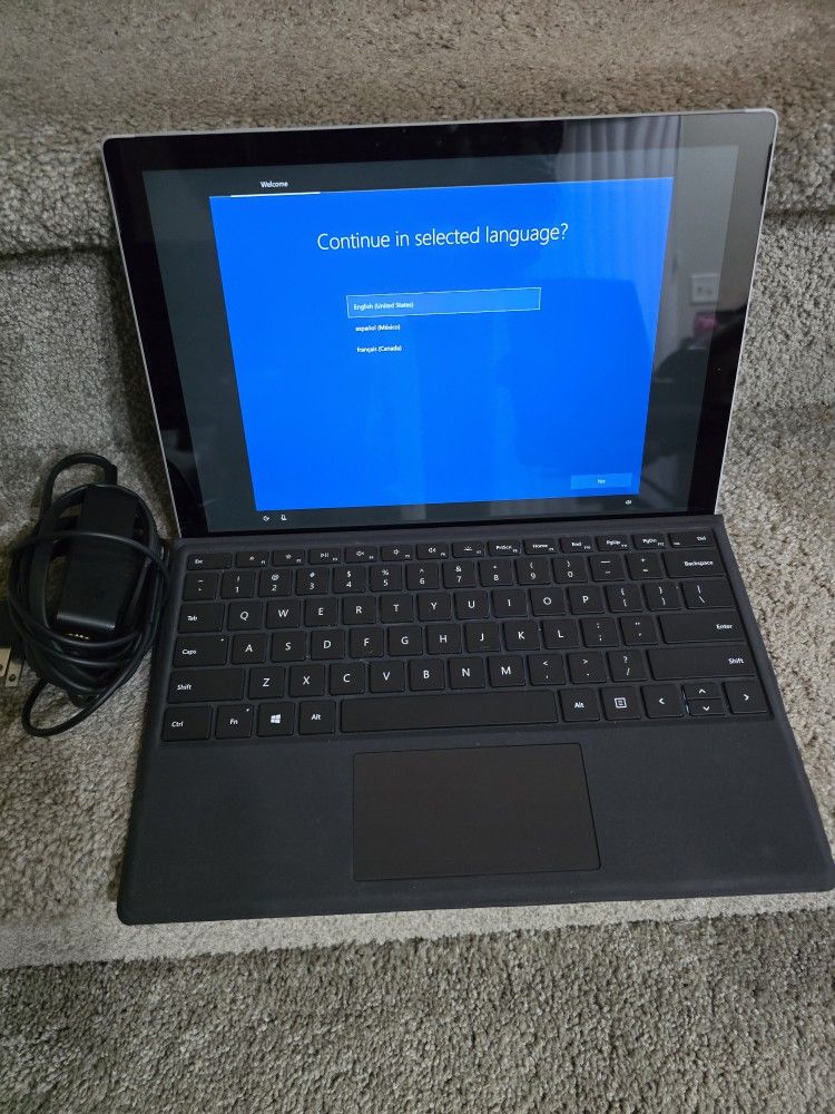 Microsoft Surface Pro 7 1866 12.3″, i5-1035G4 @-8GB Ram LPDDR4- 256GB SSD