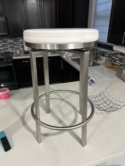 White leather bar stools x3