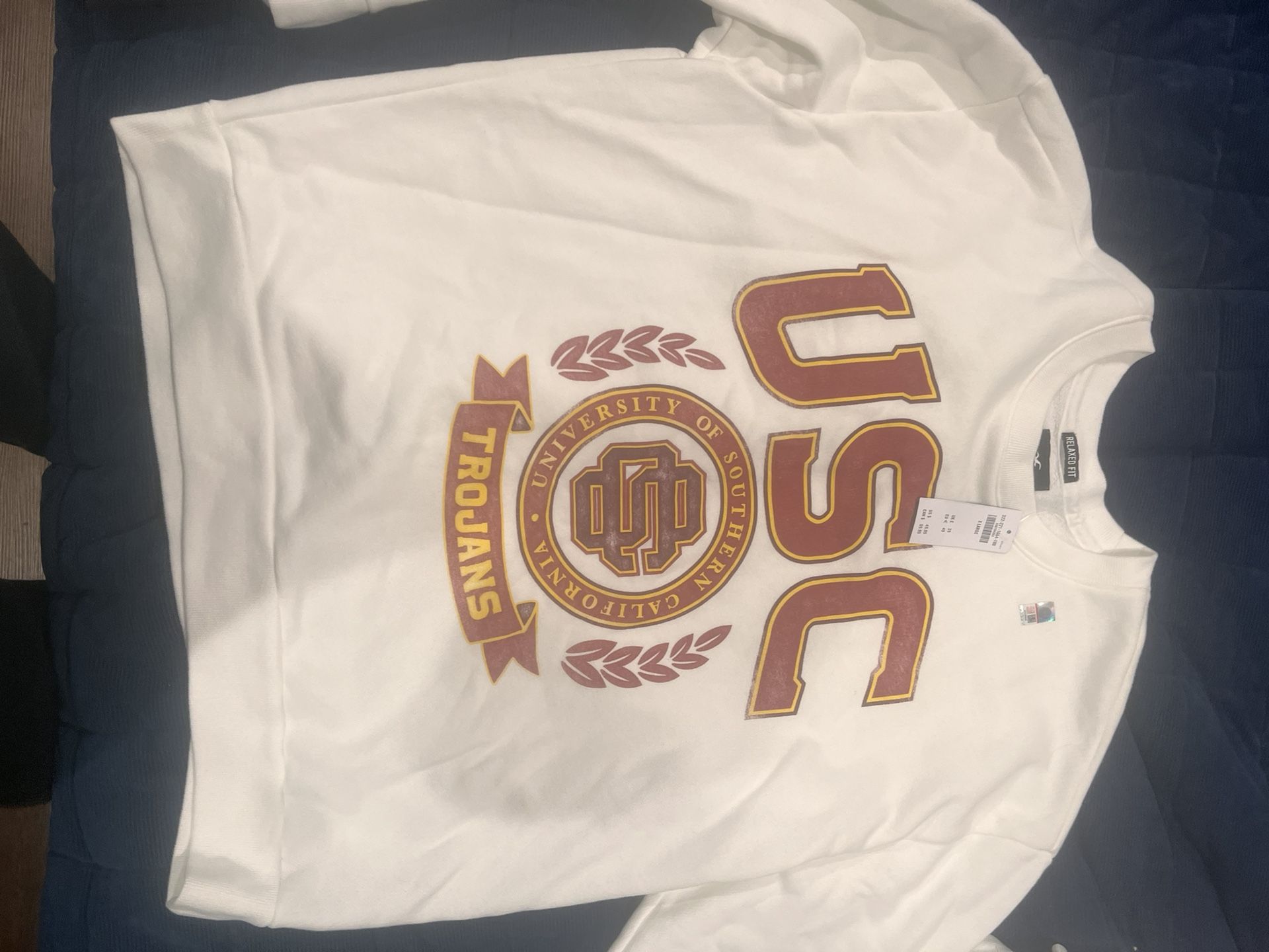 Hollister USC College Sweater Size XL