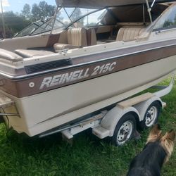 Reinell 215  To Trade