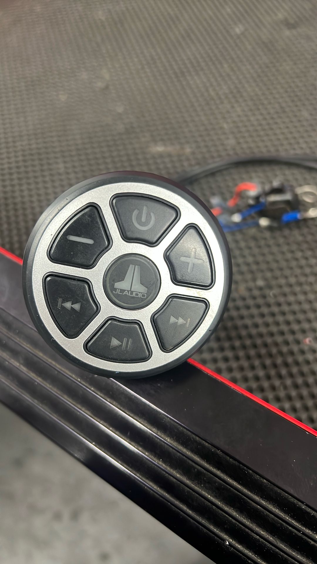jl audio bluetooth receiver