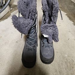 Bearpaw Women's Winter Boots Sz 9