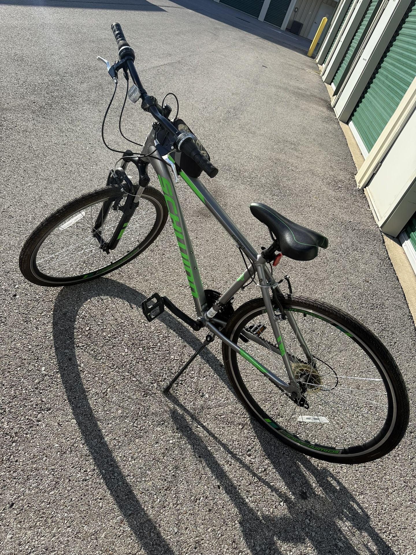 Schwinn 700C Dual Sport Men's Bike, Grey