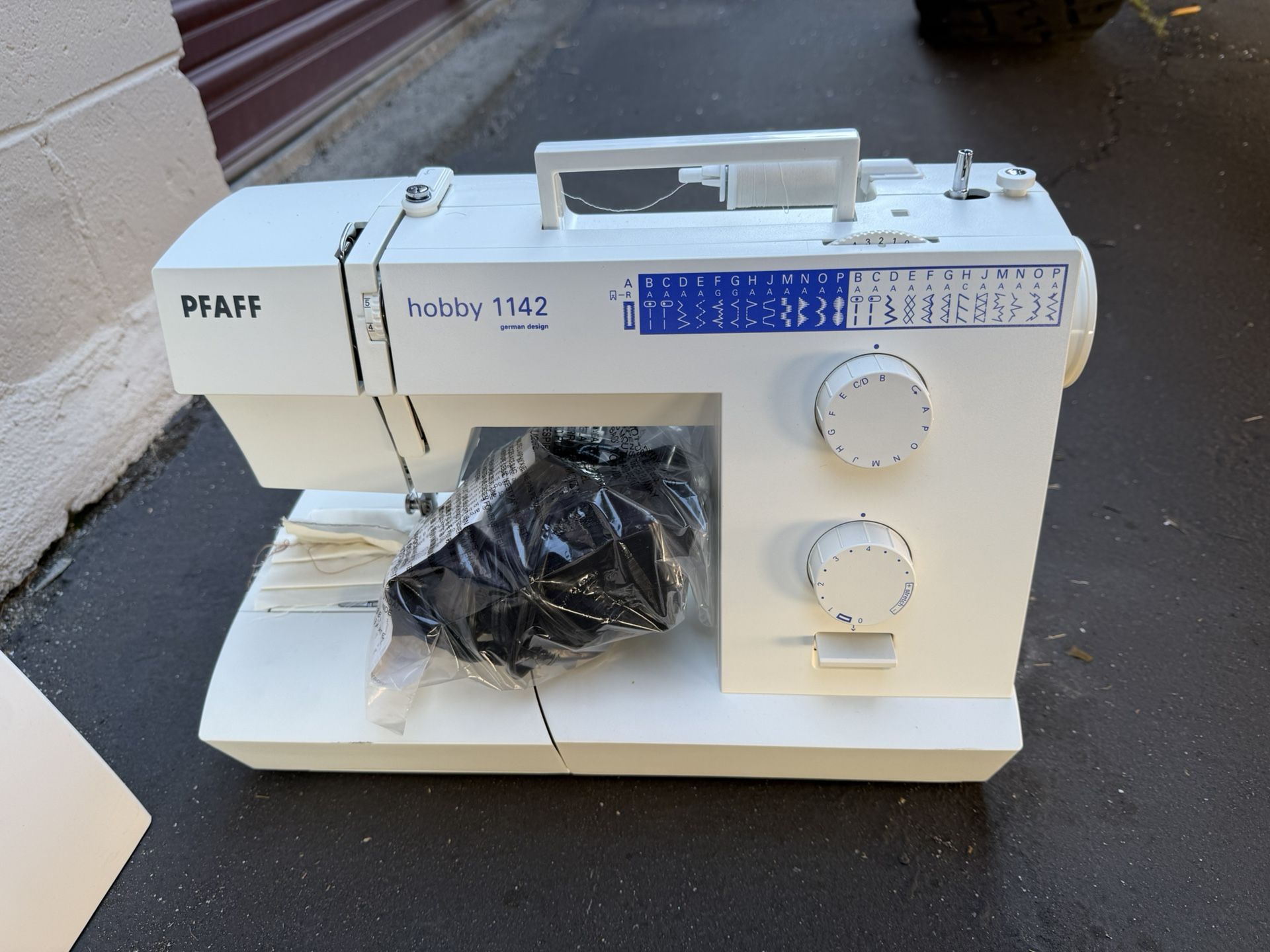 PAFF 1142 Sewing Machine