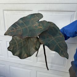 Wooden Leaf Decor