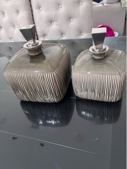 Luxury Cayson Ribbed Ceramic Jars - Set of 2 (Retail $153)