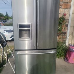 LG Refrigerator 