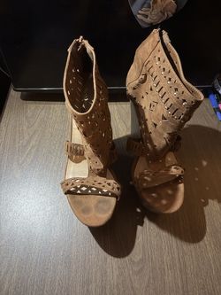 Women wedge sandals