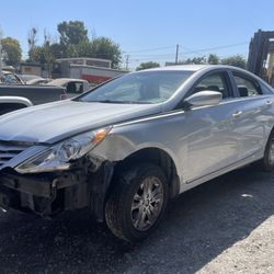 For Parts Only **2013 Hyundai Sonata**