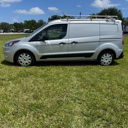 FORD TRANSIT CONNECT XLT