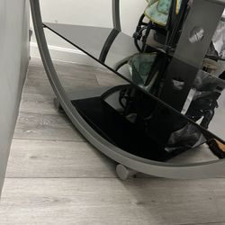 Black Glass Tv Stand !