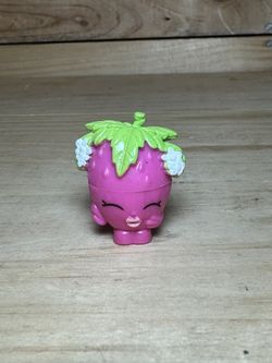 Shopkins Season 1 Strawberry Kiss 1-003